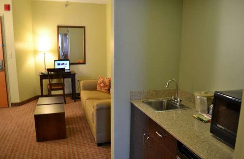 Euro-Suites Hotel Morgantown Ruang foto