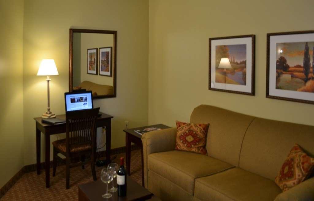 Euro-Suites Hotel Morgantown Ruang foto